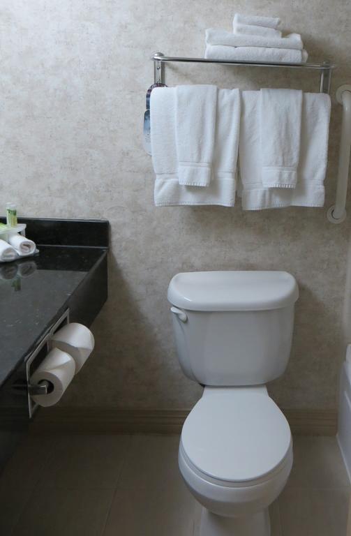 Holiday Inn Express & Suites Oklahoma City Southeast By Ihg Eksteriør bilde